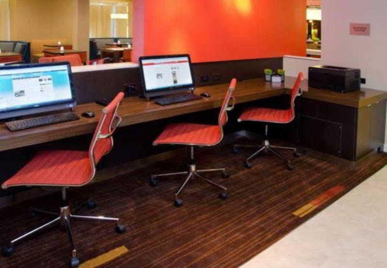 Courtyard By Marriott Wichita East Ξενοδοχείο Εξωτερικό φωτογραφία